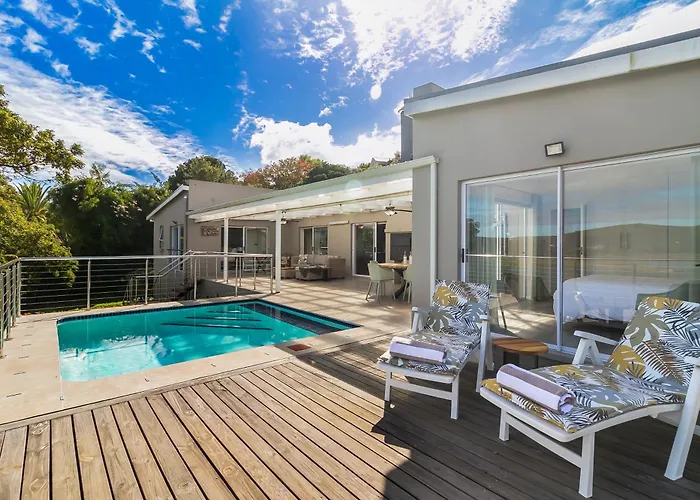 Stunning Villa With Pool And Views Of Knysna