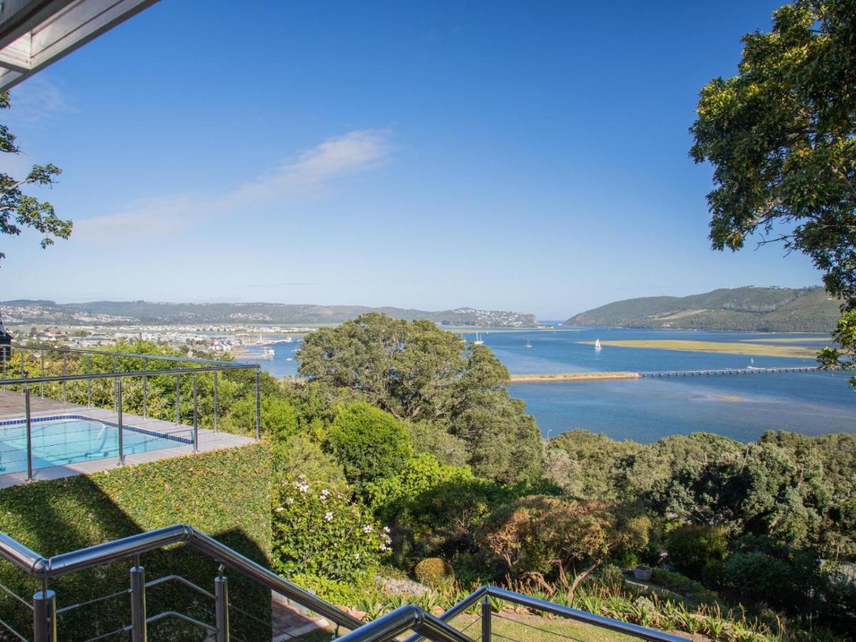 Stunning With Pool And Views Of Apartamento
