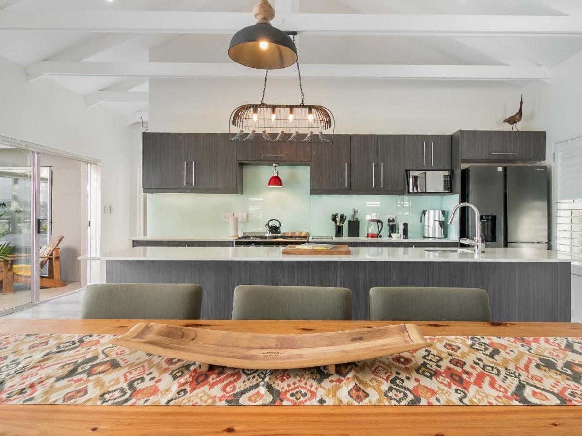 Stunning With Pool And Views Of Apartamento *