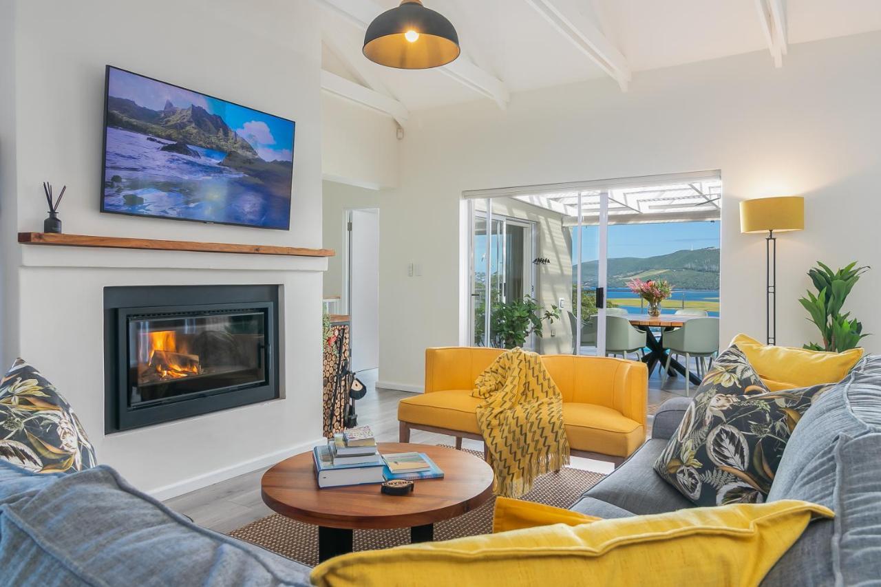Stunning With Pool And Views Of Apartamento *