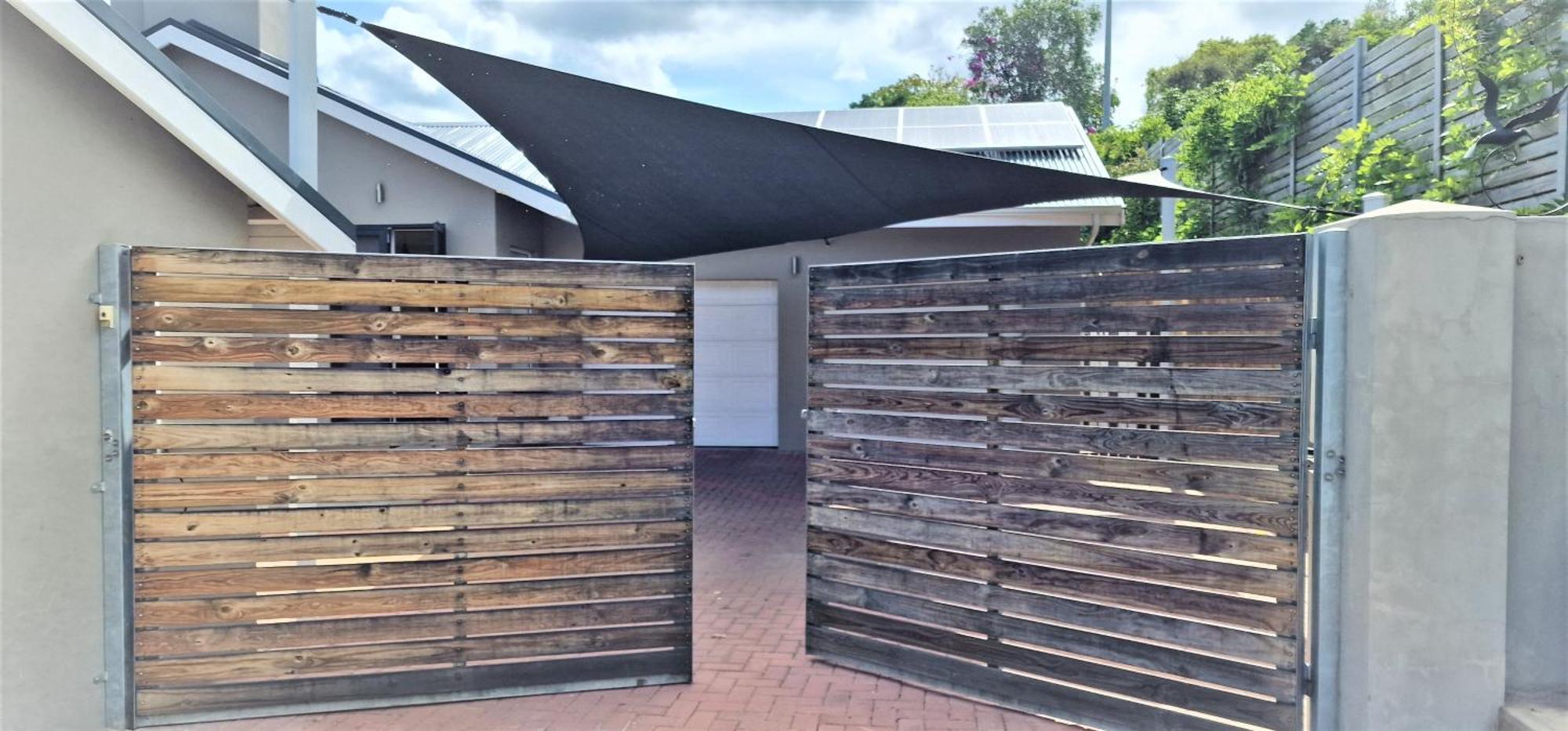 Stunning With Pool And Views Of Apartamento Knysna